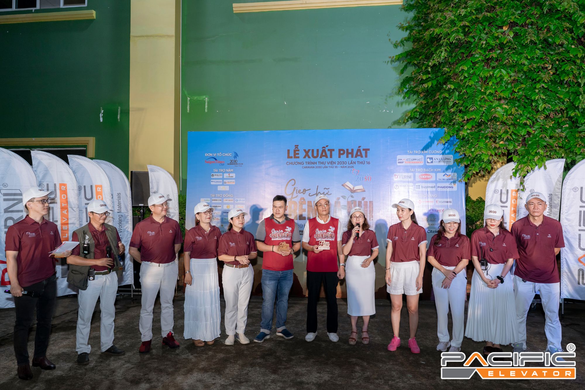 lễ xuất phát caravan thư viện 2030 lần thứ 32