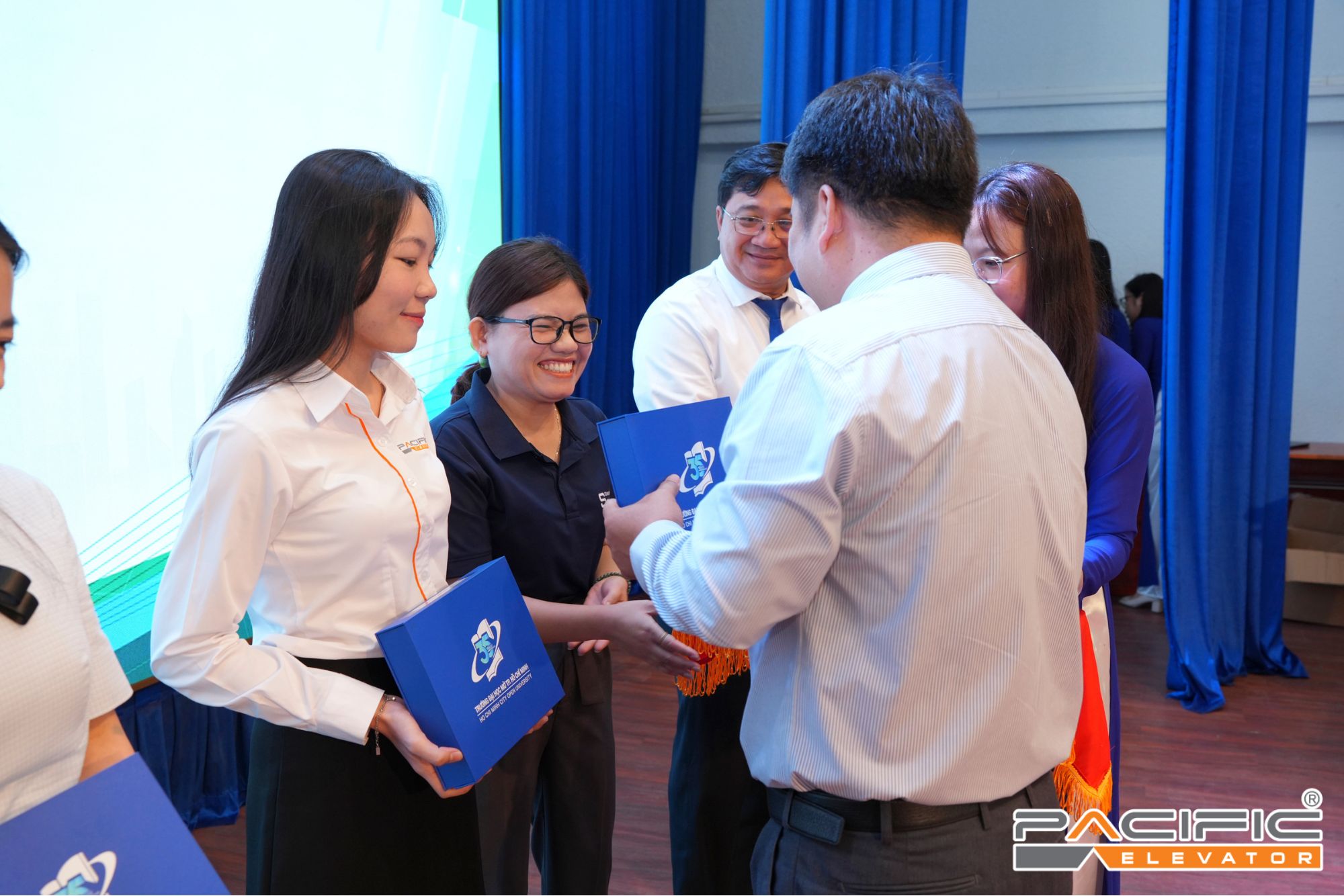 Thang Máy Pacific tham gia chương trình kết nối doanh nghiệp 2025 tại Đại học Mở TPHCM