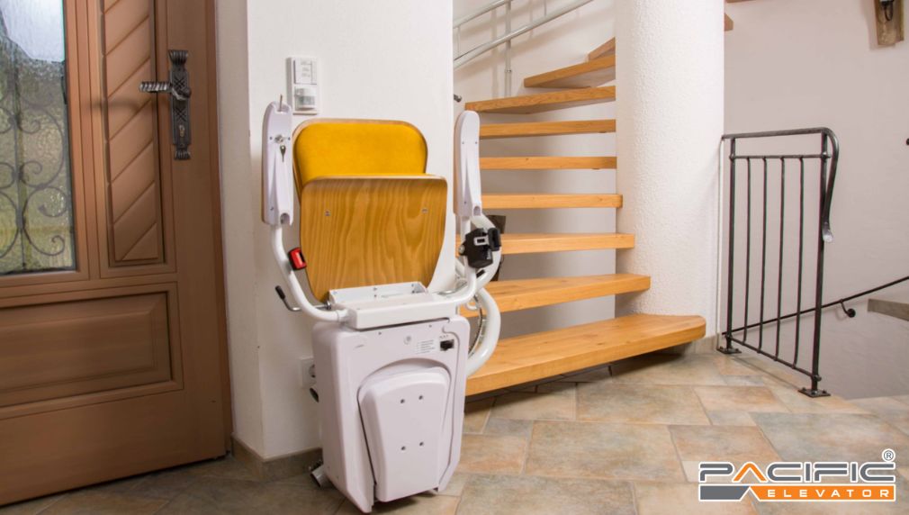 Hình ảnh thang ghế stairlift