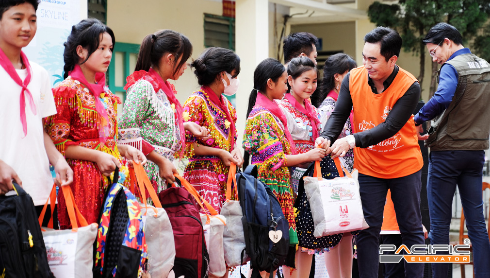 Thang Máy Pacific là Nhà tại trợ Vàng chương trình thiện nguyện Đông Bắc Mùa Yêu Thương