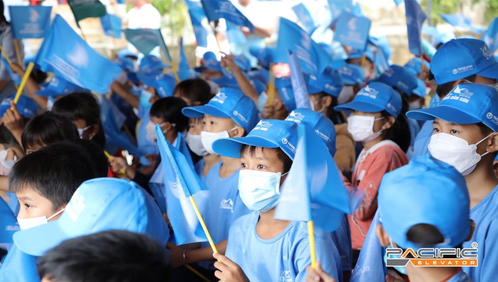 Thang Máy Pacific là Nhà tại trợ Vàng chương trình Trao Tặng Thư Viện 2030