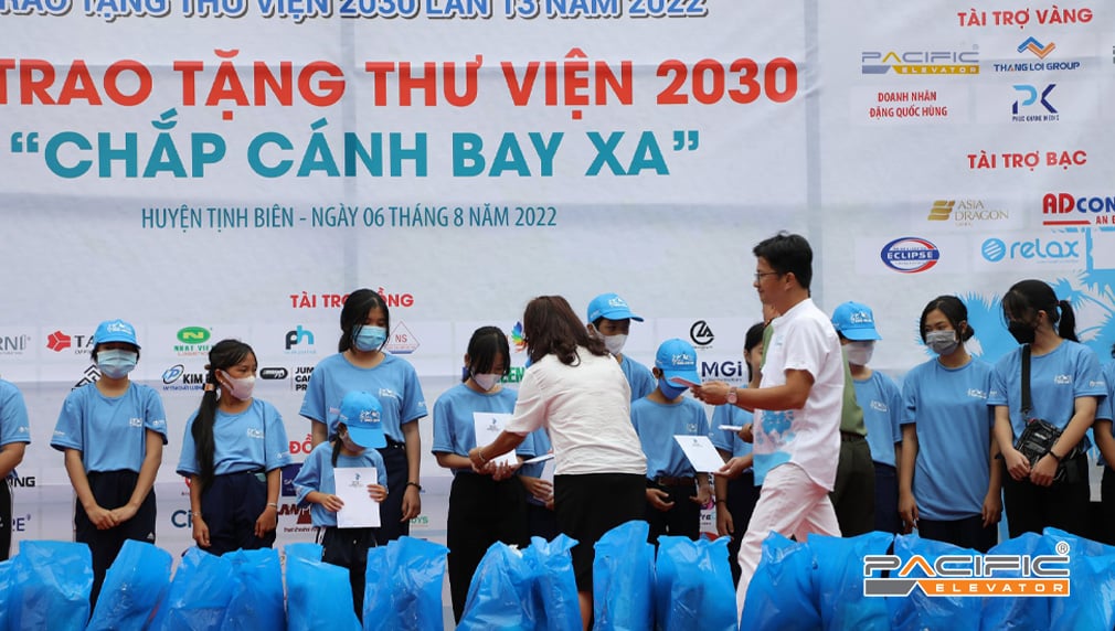 Thang Máy Pacific là Nhà tại trợ Vàng chương trình Trao Tặng Thư Viện 2030