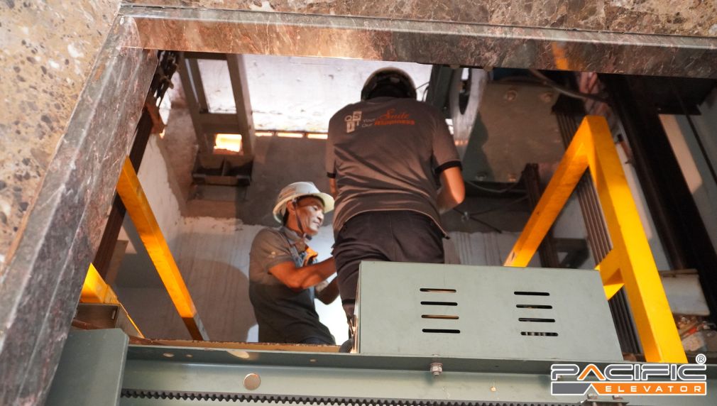kỹ thuật Pacific bảo trì thang máy định kì