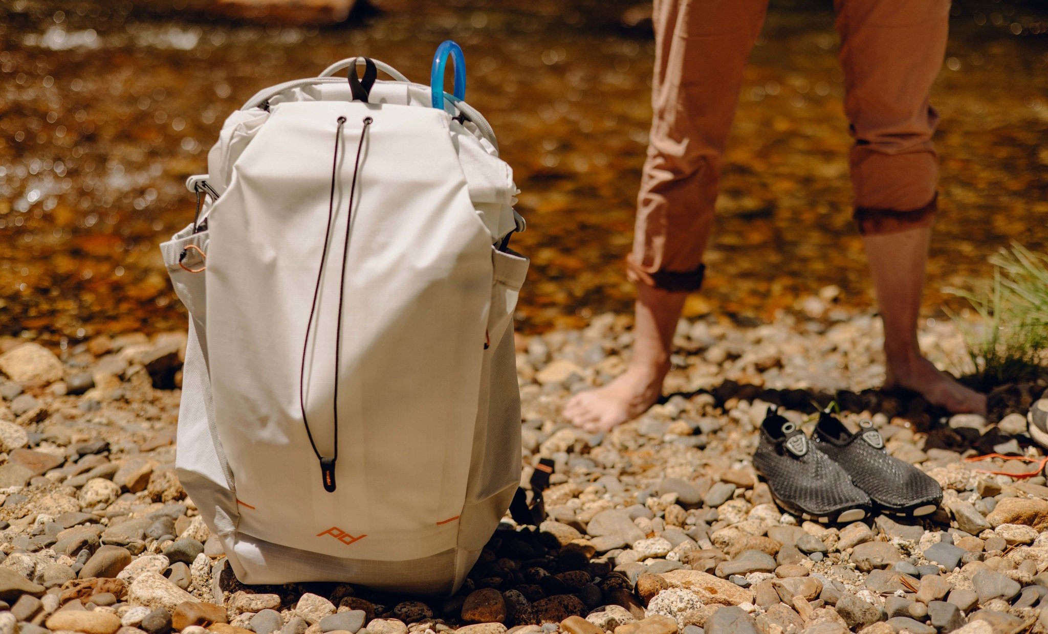 Khám Phá Ba Lô Peak Design Outdoor Backpack 25L: Lý Tưởng Cho Mọi Cuộc Phiêu Lưu