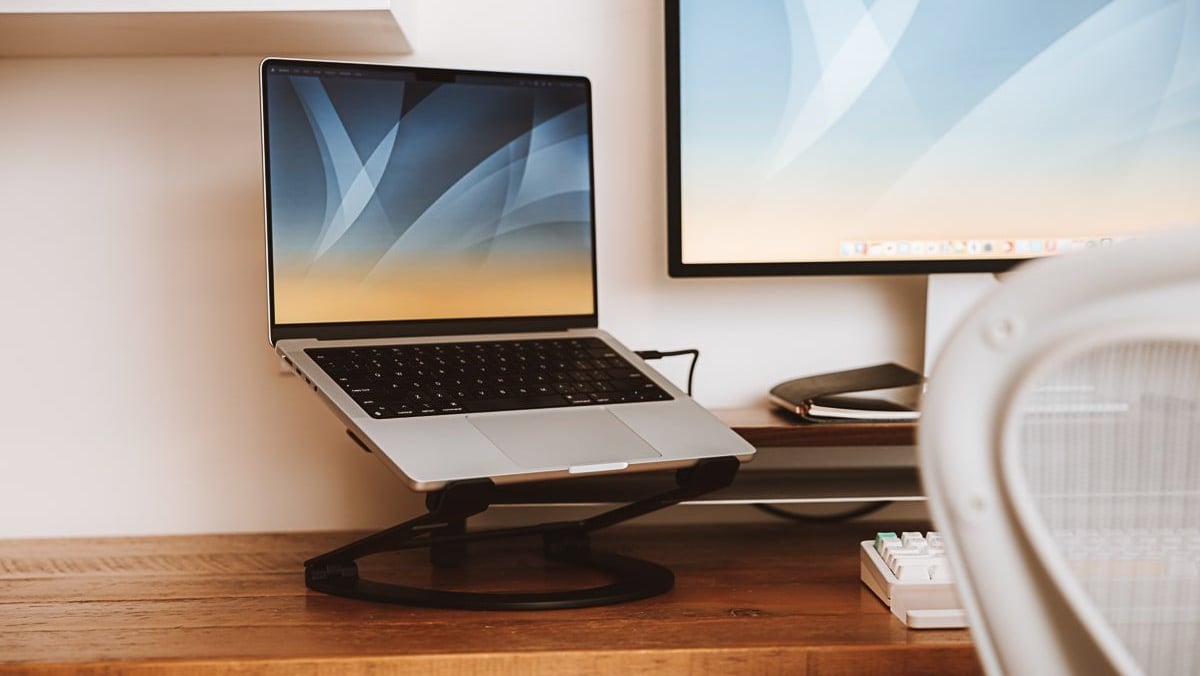 Twelve South Curve Flex: Giá đỡ đẳng cấp cho MacBook và Laptop