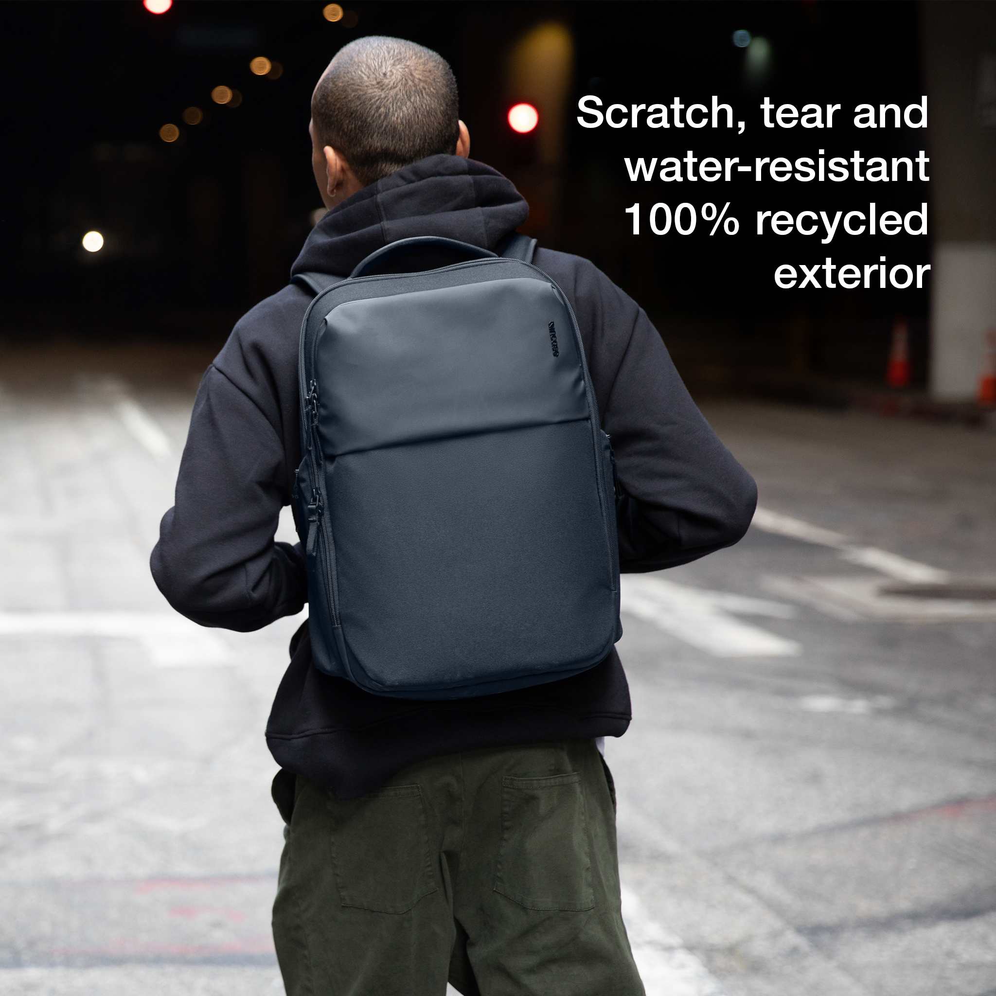 Balo Incase A.R.C. Daypack 24L
