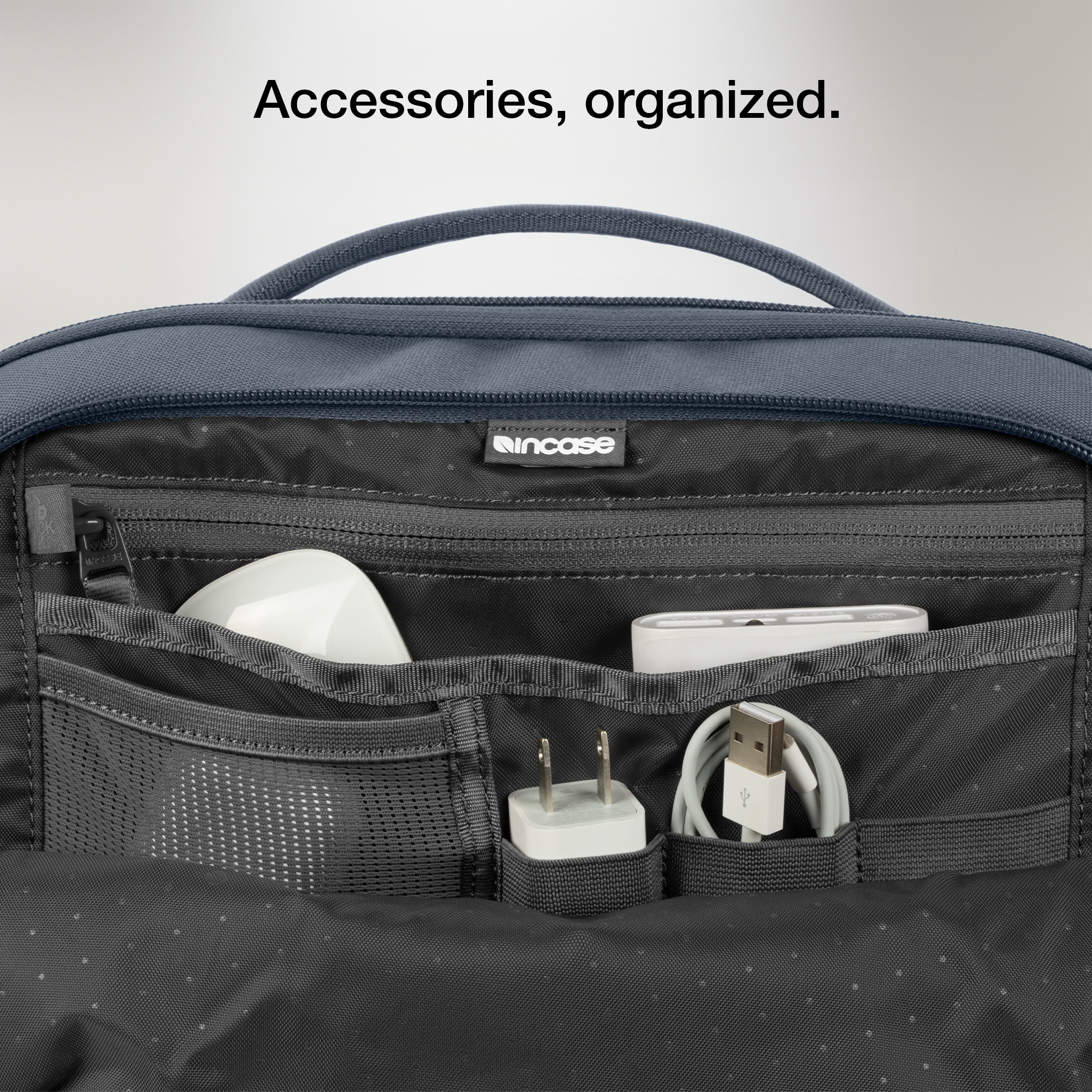 Balo Incase A.R.C. Daypack 24L