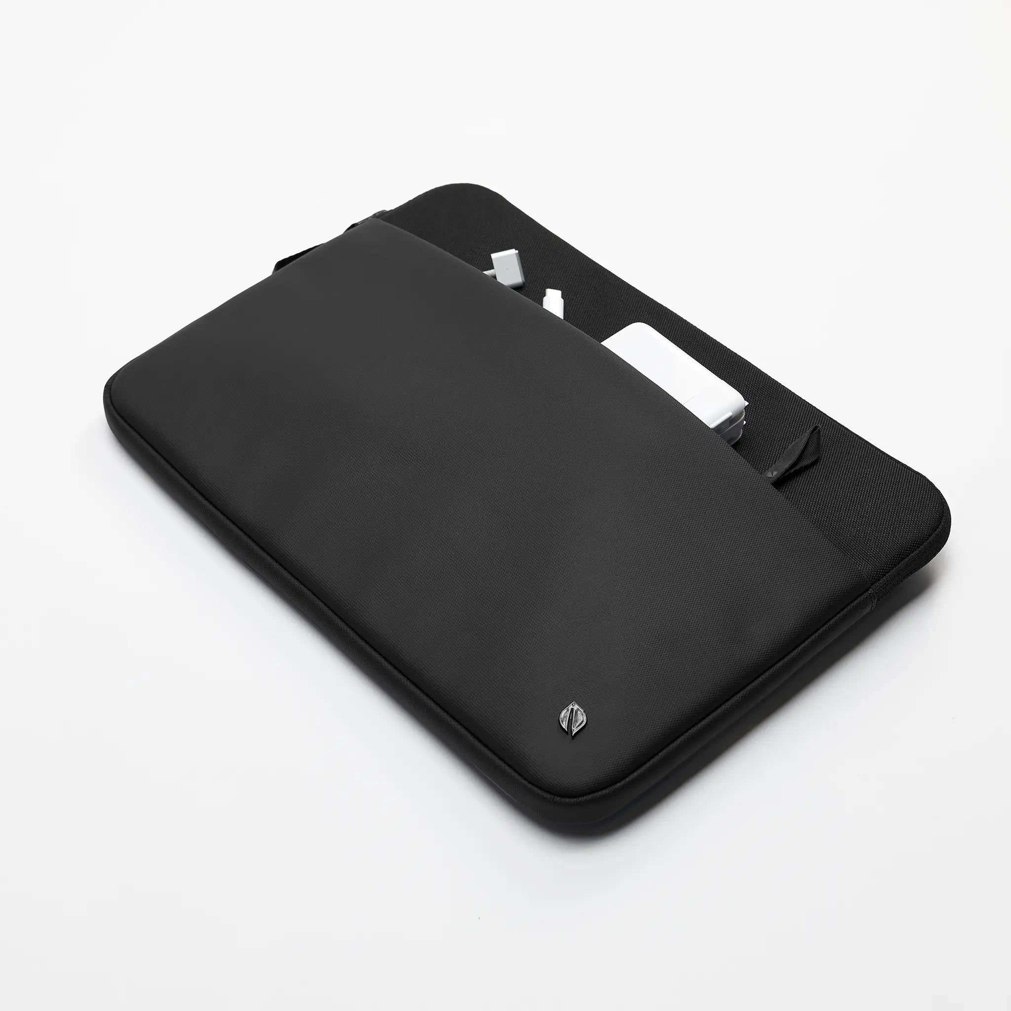 Túi đựng laptop Incase A.R.C. Sleeve cho Laptop 16 inch