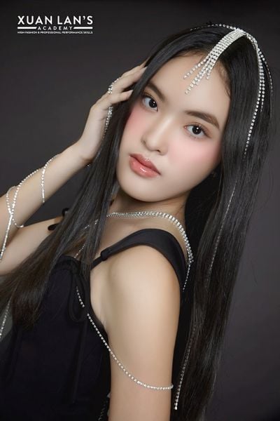 Model Jessica Thạch thử thách bản thân trong bộ ảnh mới mang đậm phong cách Kpop