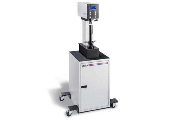 Máy đo độ cứng kim loại Rockwell