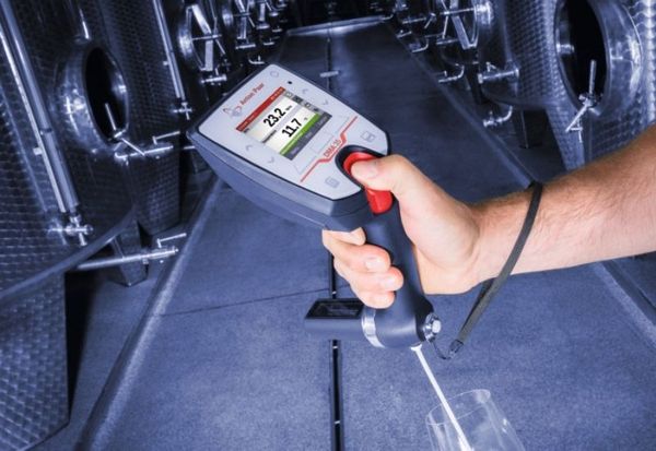 Máy đo mật độ cầm tay DMA 35