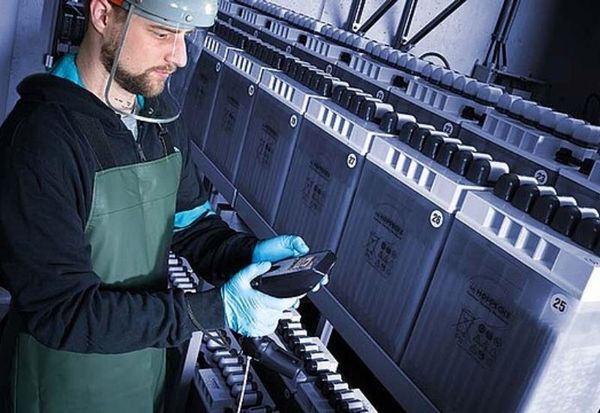 Máy đo mật độ cầm tay DMA 35