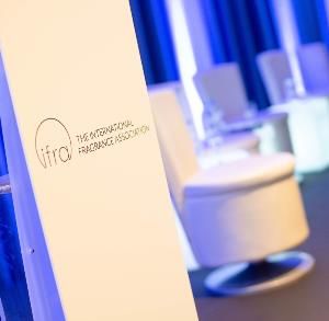 IFRA Hiệp hội mùi hương quốc tế Định nghĩa, vai trò và ảnh hưởng đến ngành công nghiệp mùi hương