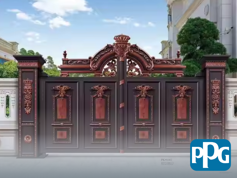 Mẫu 7: Cửa sắt 4 cánh sơn tĩnh điện màu nâu kết hợp đỏ trầm kín đáo