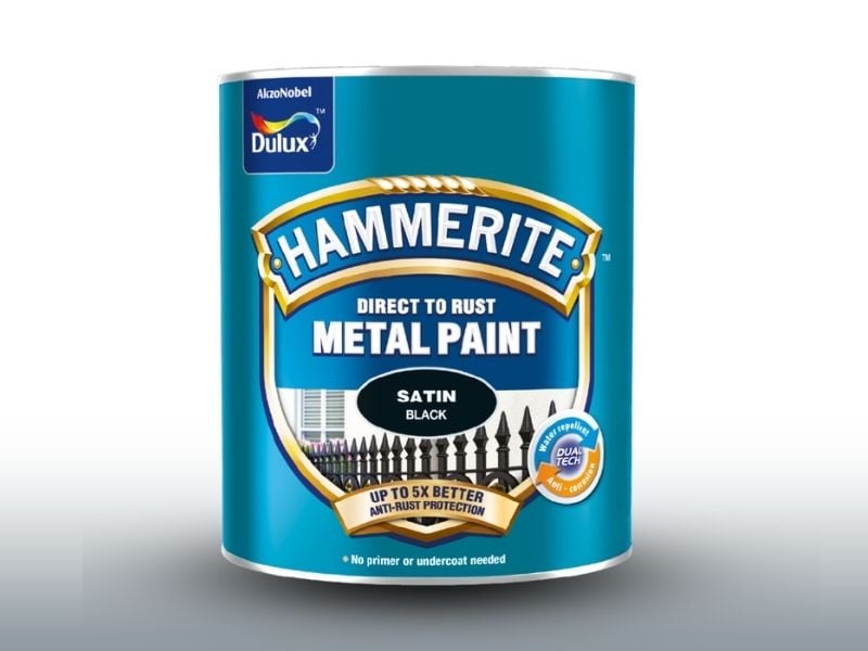 Sơn Dlux hammerite có độ bám dính tốt chuyên dùng cho bề mặt kim loại như cửa sắt, cổng, hàng rào.