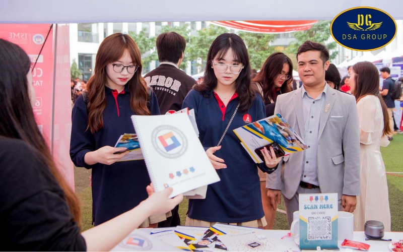Có Nên Đăng Ký Qua Các Công Ty Tư Vấn Du Học Singapore?