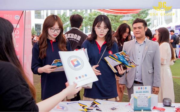 DSA Group Góp Mặt Tại Ngày Hội Tư Vấn Tuyển Sinh Đại Học Và Hướng Nghiệp