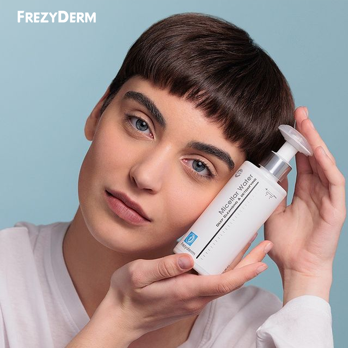 GHUYÊN GIA KHUYÊN DÙNG: NƯỚC TẨY TRANG MICELLAR WATER LÀM SẠCH BỤI MỊN PM 2.5
