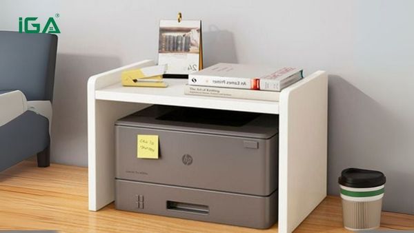 Kệ đa năng tiện lợi, tích hợp nhiều chức năng, phù hợp dân văn phòng nhưng giá cao và cần lắp ráp cẩn thận