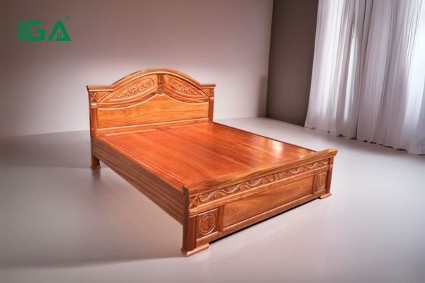 Vân gỗ xoan đào tự nhiên và màu sắc trầm ấm