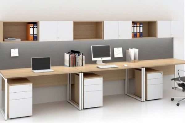 Chọn bàn phù hợp với yêu cầu công việc của nhân viên
