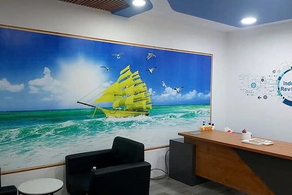 Trang trí phòng làm việc bằng tranh nghệ thuật