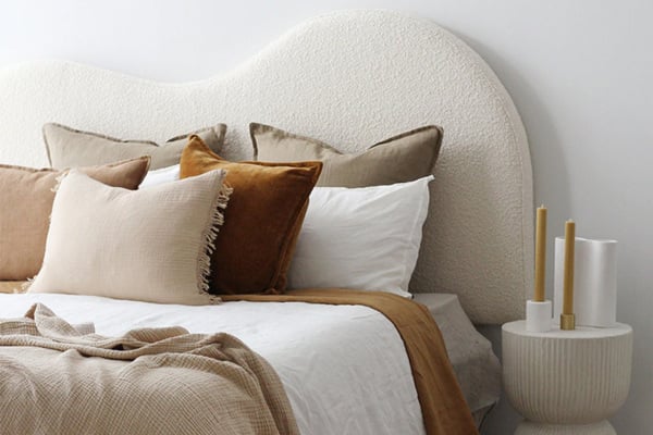 Đệm đầu giường hình đám mây GC37 phù hợp với giường 1m2 giúp hỗ trợ lưng và cổ trong khi đọc sách, xem phim...