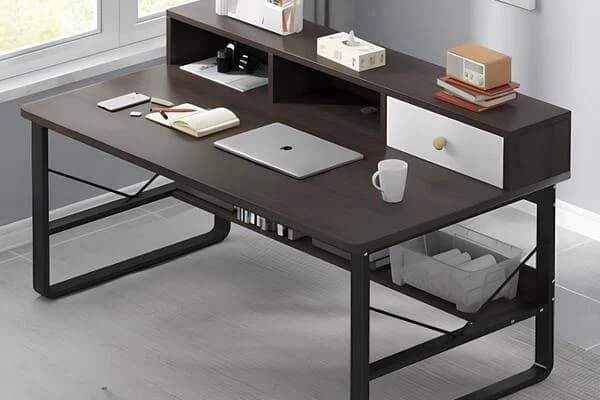 Bàn 2 tầng giúp tiết kiệm diện tích, tối ưu không gian