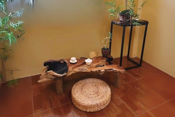 bàn trà gỗ gõ tự nhiên