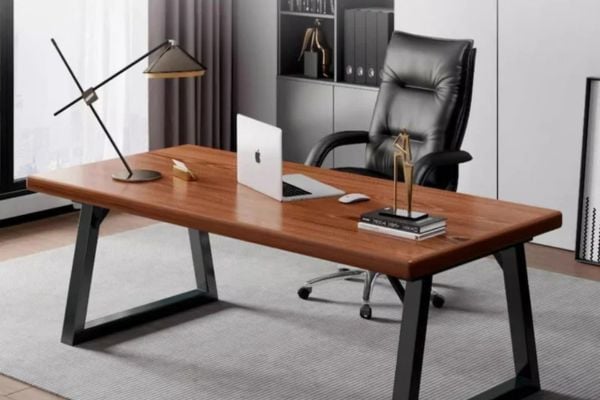 Các mẫu bàn làm việc hiện đại với kích thước