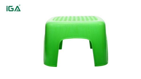 Ghế đôn chữ nhật nhựa nhẹ, bền, dễ vệ sinh và có giá thành hợp lý