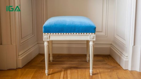 Ghế đôn sofa bọc nỉ mềm mại, êm ái tạo cảm giác thoải mái