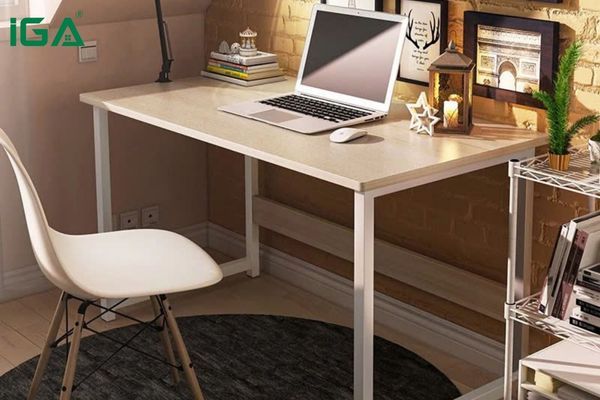 Bàn làm việc Karlma – GM09 là giải pháp hoàn hảo cho không gian nhỏ