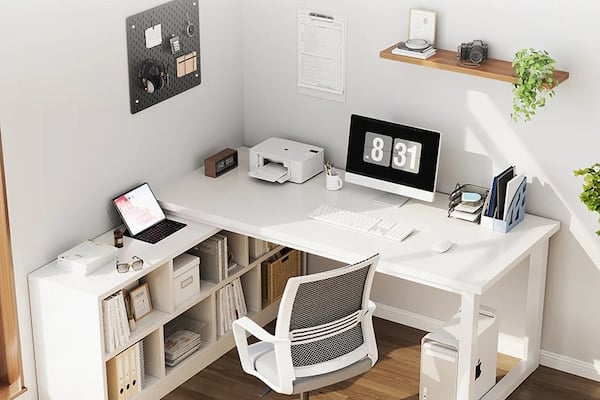 Bàn chữ L kết hợp kệ sách