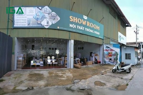 Mặt trước của showroom Nội thất IGA