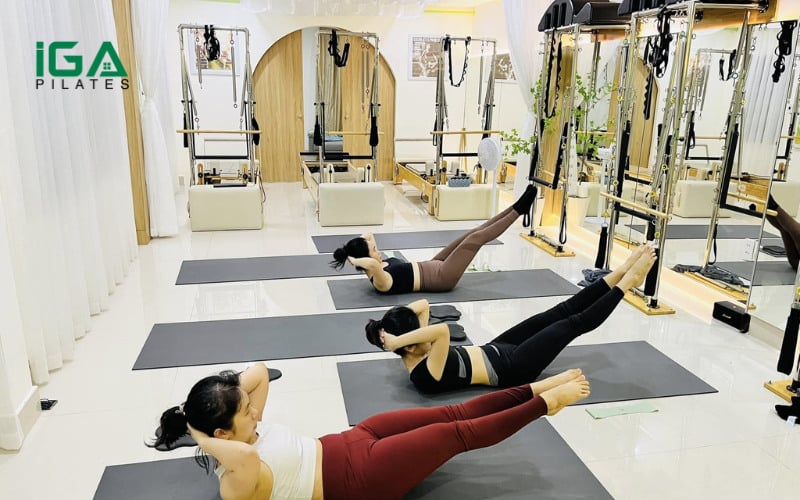 Tháp Pilates gắn tường (hay còn gọi là Wall Unit) là một giải pháp thông minh cho các phòng tập