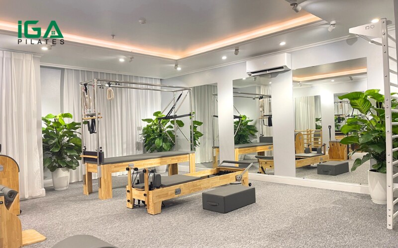 Máy tập Pilates Cadillac thiết bị đa năng bậc nhất