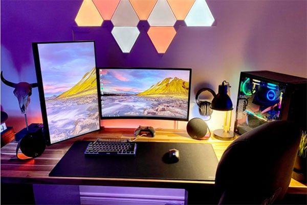 Trang trí bàn làm việc tại văn phòng bằng đèn LED
