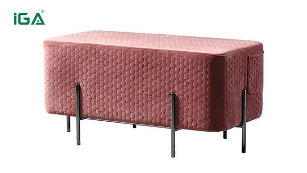 Ghế đôn dài chân sắt bền bỉ, dễ vệ sinh, mang phong cách công nghiệp hiện đại