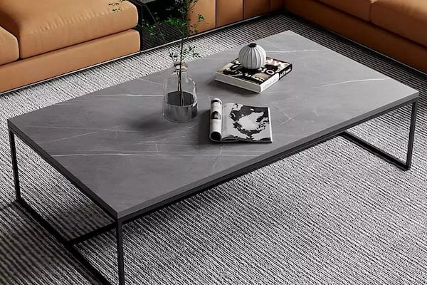 Bàn trà vuông khung sắt có mặt vân đá