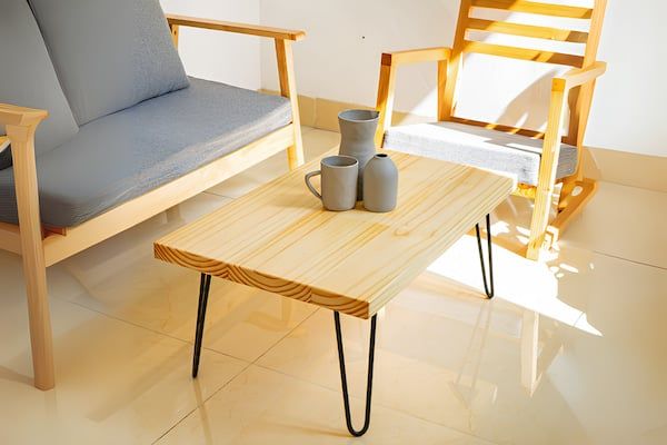 Bàn uống trà gỗ thông tự nhiên
