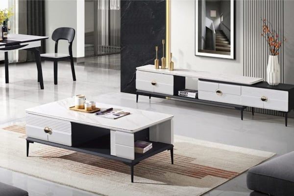 Làm sạch bàn trà định kỳ giúp bàn luôn mới, không gian thêm sang