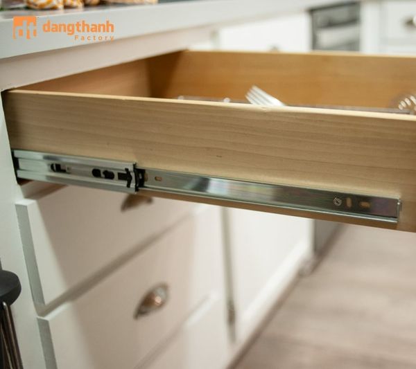 Cách lắp đặt thanh ray trượt ngăn kéo