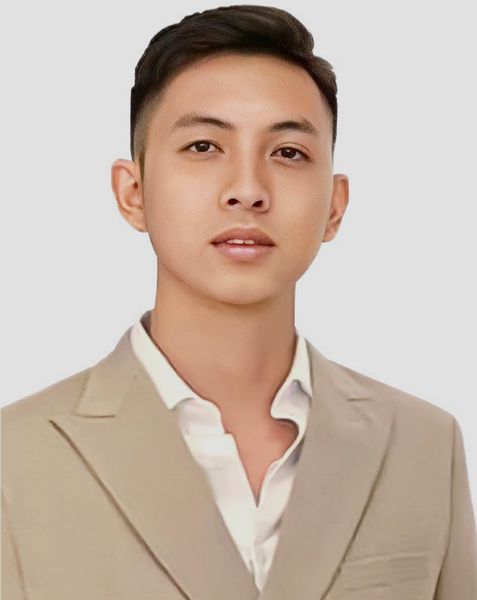 CEO Bùi Văn Khải là giám đốc điều hành của Công ty TNHH thương mại sản xuất Ngũ Kim Đăng Thành