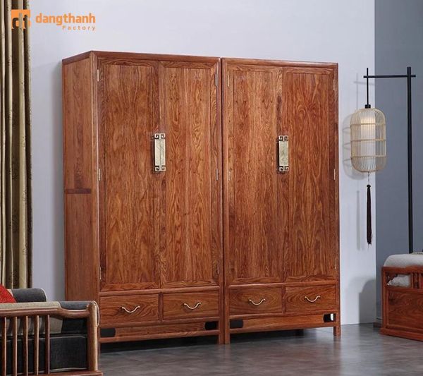 mẫu tủ 4 buồng gỗ có cánh tủ truyền thống