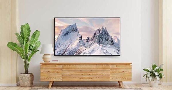 Smart Tivi LG 4K 50 inch 50UQ7050PSA có thiết kế mỏng nhẹ, viền màn hình siêu mỏng giúp hình ảnh trở nên sống động hơn