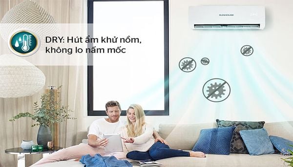 Chế độ Dry, trái ngược với chế độ Cool (làm mát), chủ yếu giảm độ ẩm hơn là giảm nhiệt độ.