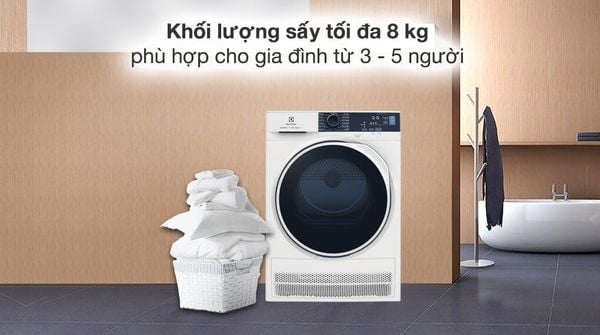 Máy sấy Electrolux EDV805JQWA có công nghệ sấy khí nóng, giúp quần áo khô nhanh và mềm mại, không bị co rút hoặc nhăn.