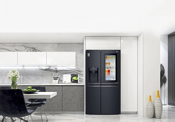 Các gia đình muốn sản phẩm bền bỉ, tiết kiệm điện và tốt cho việc bảo quản thực phẩm sẽ thích Panasonic.