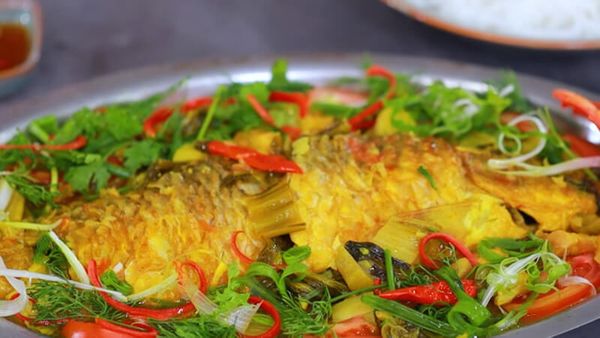 Cách chế biến cá chép giòn om dưa